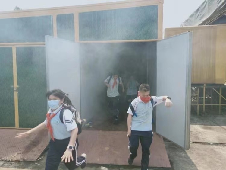 缅怀先烈,弘扬爱国精神――爱爱啦
2023年春季研学旅行